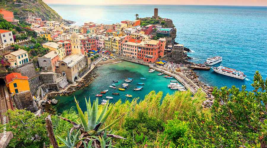 cinque terre turismo italia